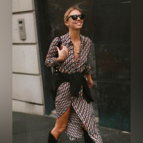๐ฆ Bloggers Favorite ๐ฆ 
Zara Print Dress Size M 4786/258 - Picture 1 of 16